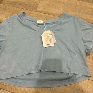 Womens baby blue cropped tee never worn super cute